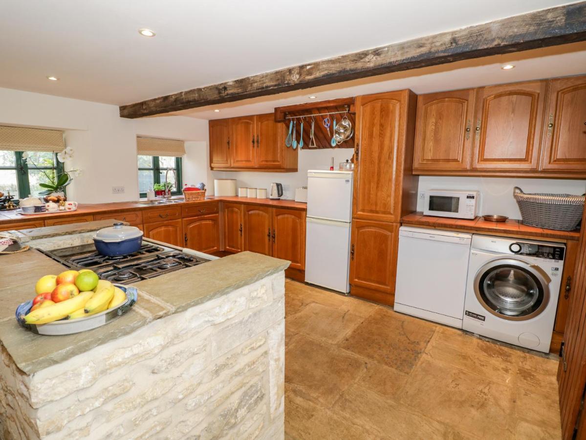 Five Mile House Barn Villa Cirencester Exteriör bild
