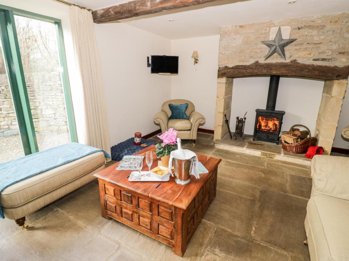 Five Mile House Barn Villa Cirencester Exteriör bild